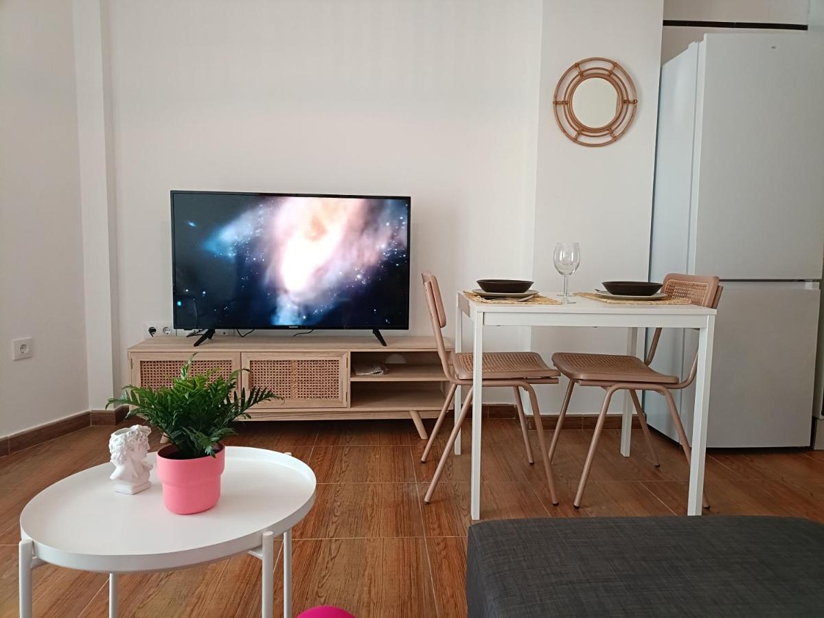 Apartamento Happy Street Socuellamos Exterior photo