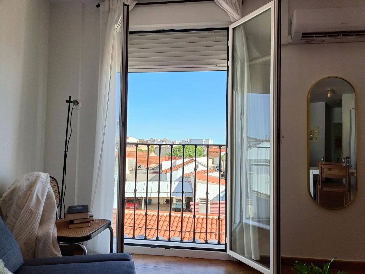 Apartamento Happy Street Socuellamos Exterior photo