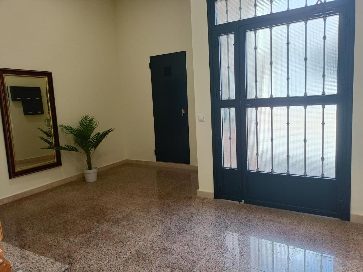 Apartamento Happy Street Socuellamos Exterior photo